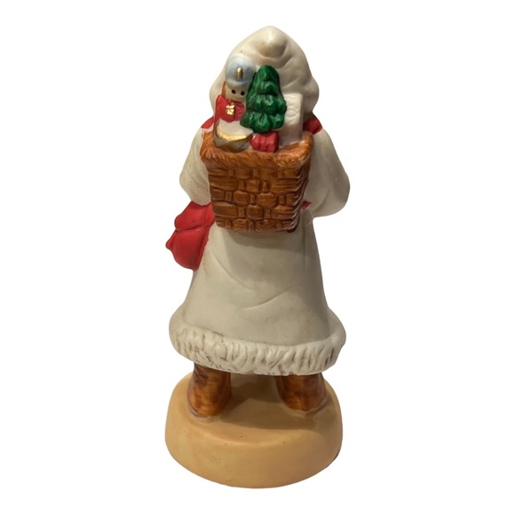 VTG Lot of 4 RUSS 4" Porcelain St. Nicholas Santa Through the Ages Figurines - Picture 7 of 11